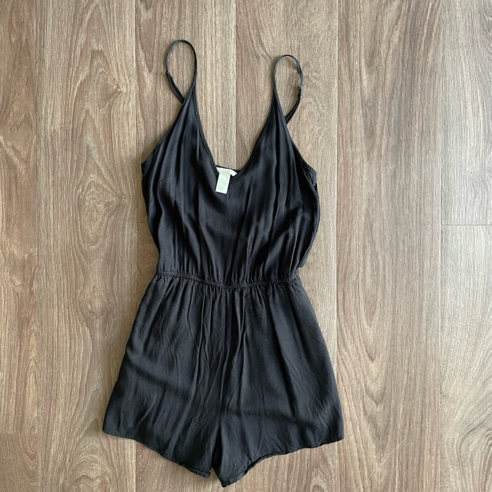 Spring/Summer Bundle: H&M Black romper and Amazon Maroon swing dress